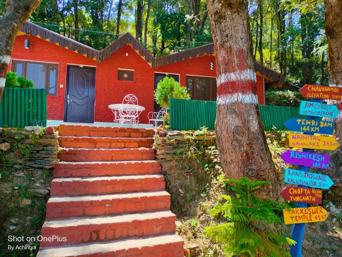 Windsor Cottages Lansdowne Bagian luar foto